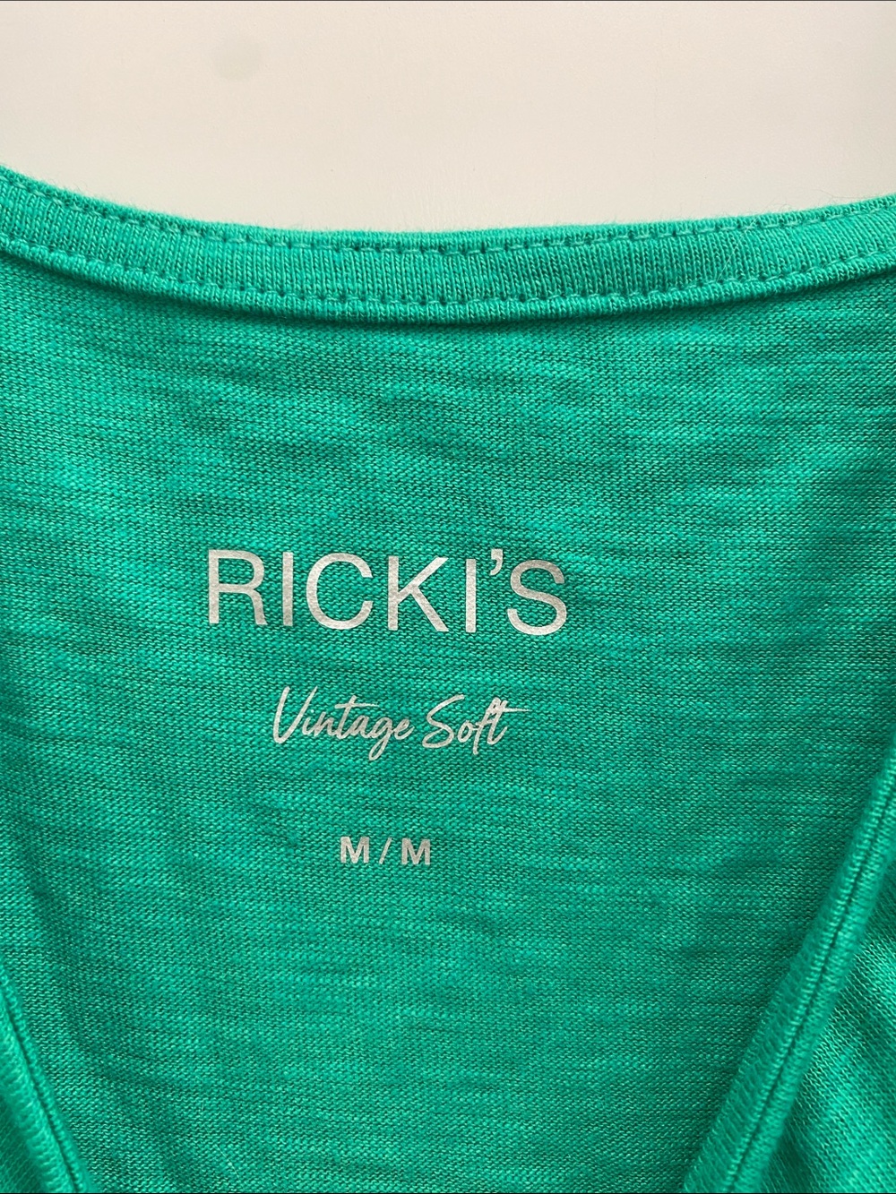 Ricki’s Emerald Green Ruffle Strap Tank M - Picture 2 of 9